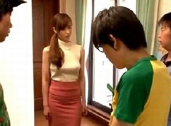 秘密にしたい弱みを掴まれた若妻が近所の悪童たちの性奴隷になり完堕ち調教