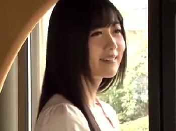 他人棒の誘惑に耐え切れず遂に不貞交尾に走ってしまう不貞人妻