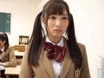 教室で!!体育館で!!図書室で!!時間の止まった学校で無防備な女子校生女性器を好き放題犯する!!