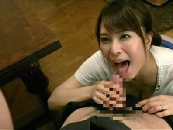 母親の友人叔母さんが色情狂過ぎて親に内緒の危険な関係に