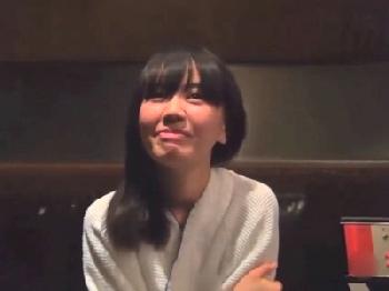 ツイッターで知り合った黒髪女子大生とホテルでハメ撮り!!