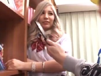 性悪なエロ少年共に非道輪姦されて屈服する女子校生ギャル