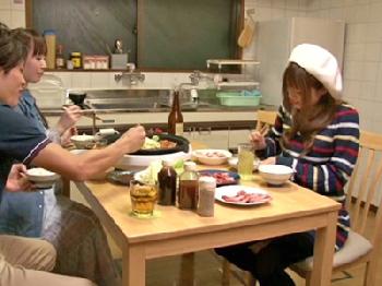 同棲中に泊まりに来た彼女の妹とヤる彼氏