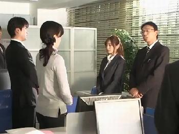 とても綺麗な女教師がストーカーに狙われて…泣き叫んでも誰も来てくれない力ずくの性的暴行の餌食に!!