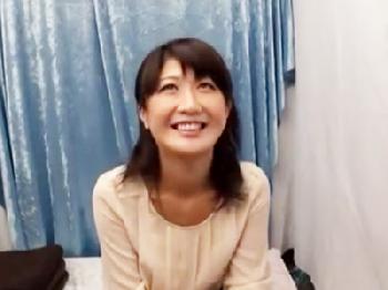 ナンパした若妻を言いくるめ→なし崩し密通交尾