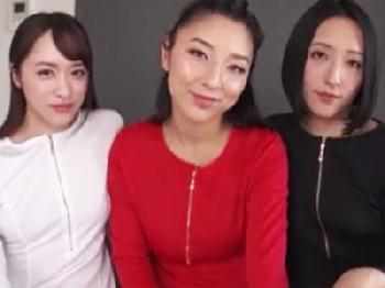 淫奔なお姉さん軍団が艶めかしい舌で全身リップ!!マゾ男のスペルマを根こそぎ搾取W