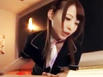 自宅に連れ込んだボイン女子大生とのハードピストンSEXを盗撮