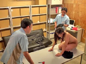 万引きしたクソ生意気な女子校生に土下座させて中出し