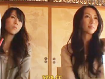 セレブ系お姉さん達と飲んだ後にホテル移動して3P