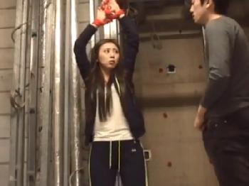 生意気な女先輩をロープで縛りあげ避妊具なしで射精!!