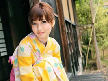 チャーミングな娘を温泉旅館でたっぷり味わう熱を帯びた精力的なセックス