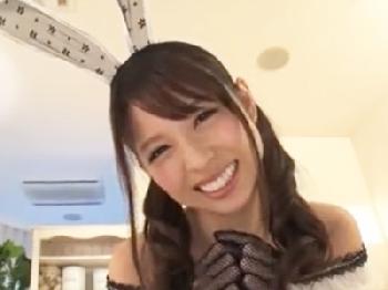 凄くキュートな貧乳メイド姿がご奉仕精液抜き!!