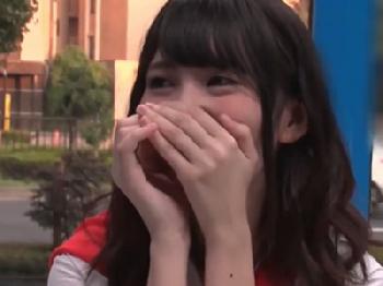 ノリでナンパに着いてきたら女陰内へ射精された素人娘