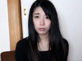 口づけだけでアクメするイキ過ぎエロ娘と排卵日ハメ撮り膣内射精!!