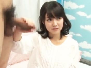 チェリーボーイを筆おろしするはずが予想外巨根にムラっとくる→中出し許した素人娘