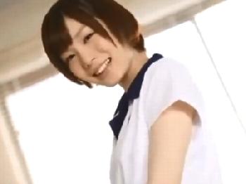 部活のロッカールームで男達に次々と肉棒をねじ込まれる美少女女子校生