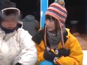 マッサージのはずが彼氏以外に女陰内へ射精された素人娘