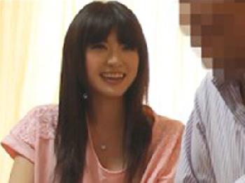 ゲスの極み男子にも連れ込まれていた人妻が今度は中年男に連れ込まれる