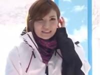 22歳のボイン女子大生がマジックミラー号で謝礼に惑わされて公開ハメ