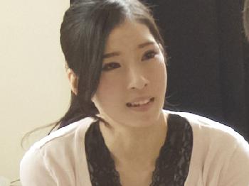 媚薬つきデカバイブを固定放置され他人棒で昇天する綺麗な人妻