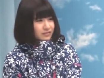 カップルマッサージで母と来店した女の子が初エステで初オーガズム