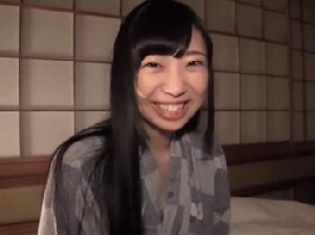 卑猥な顔した爆乳少女がやっぱりエロかった