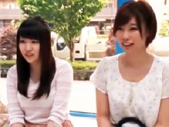 卑猥なマッサージで欲情させた素人女子大生コンビの股を開かせ複数人での性行為