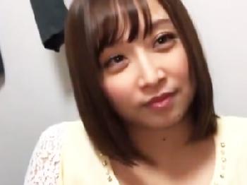 ムラっときた義理息子に襲われて止むを得ず尺八する綺麗な人妻