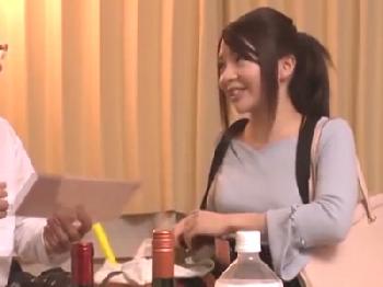 変態家政婦の出張サービス!!自らスクール水着に着替えて中出し切願W