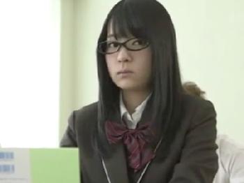 女子校生が時間を停止して男子クラスメイトを好き勝手フェラ