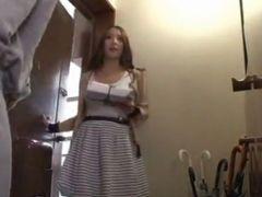 母の友人のとても綺麗なお姉さんにムラっときてしまい手を出した結末