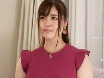 巨乳の小学校の現役教師が学校に黙ってまさかのAV出演