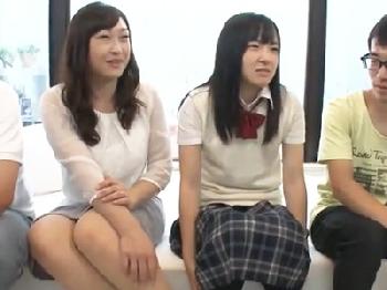 童貞息子が妹と母親の膣内に挿入して力任せのピストンで射精