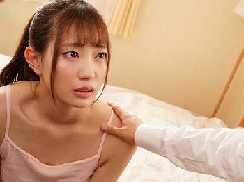 大ヒット同人作品が実写化!!変態教師に調教された幼なじみは…その体にいつしか快感を覚えてW