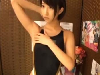 変態マッサージ師に強制的にペニスをねじ込まれる美少女