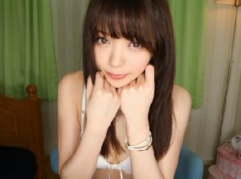 クールそうに見えてSEXになると猛然と甘えてくる有能素人