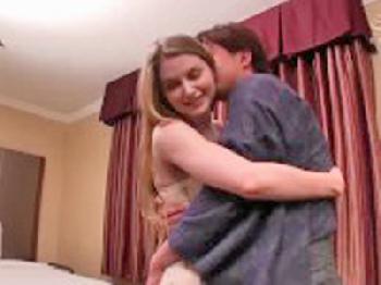 トスでナンパした白人ブロンドの素人女が硬いだけが取り柄の侍ペニスとナンパ性交