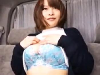 童顔なのに巨乳の童顔娘をランジェリーチェックと言葉巧みに騙してホテルに連れ込みハメ撮り