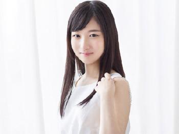 経験少なげな初々しさが艶めかしい美少女と見つめ合いながら情熱的な性行為