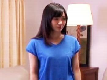 二穴責めされ連続昇天する痴女のとても綺麗な人妻