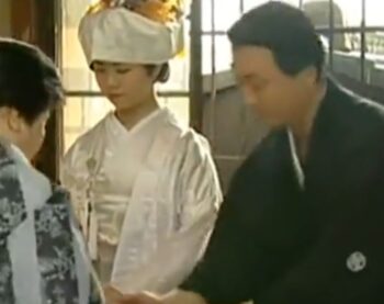 昭和時代とても綺麗な女性とお爺ちゃんが和室で性行為