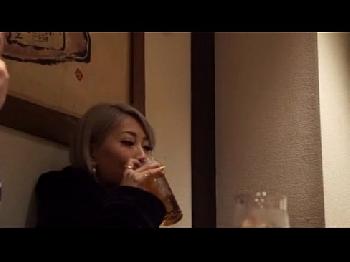 セックスが大好物な黒ギャルAIKAちゃんと自宅で私的な性行為