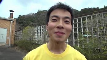 所構わず巨乳振り乱し中出し大乱交する上原亜衣