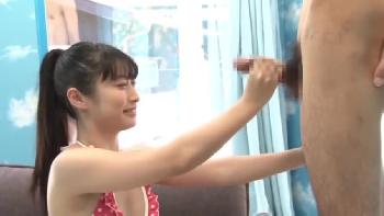 ポニーテールの美麗少女が童貞男を優しく筆おろし性交