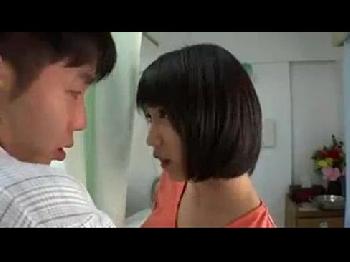 いきり勃ったペニスに性衝動に駆られた黒髪ショート美少女が病院内でやらかすW