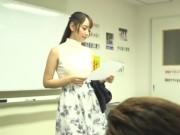 塾講師の巨乳が目立ちすぎて受験生が辛抱の限界に達して犯される