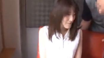 年上大好き巨乳お姉さんが初老オヤジに舐められ唾液塗れになりながら昇天エクスタシー