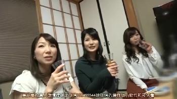 お酒で酒で深酔いしてしまった女性会社員がその場で狂乱する乱交パーティー