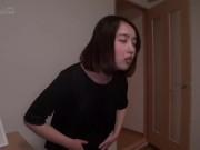 眼鏡女性会社員が上司に性的ハラスメントされ続けて次第にリクエストが酷くなり性的欲望処理させられる