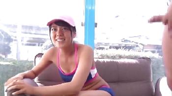 マジックミラー号で挿入される美少女ライフセーバー